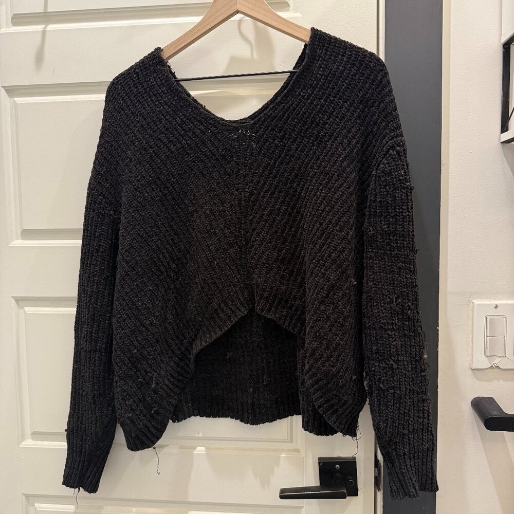 Urban Outfitters black v-neck sweater super soft and cozy!